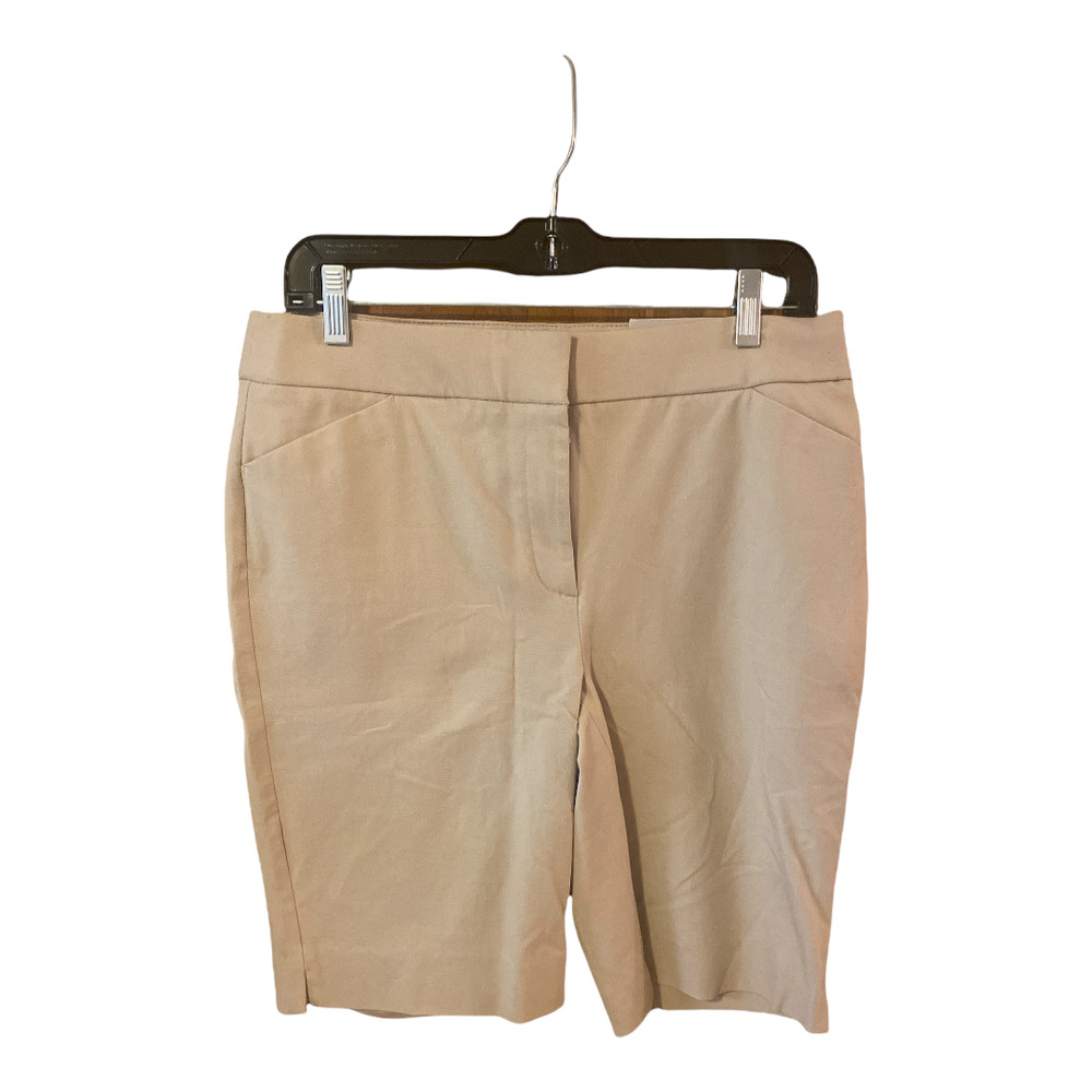 Chico's Secret Stretch Short Basic Sand Tan - 10 Inch Inseam Size US 6 New
